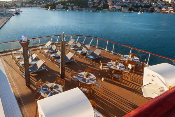 Viking Sky Gallery Image